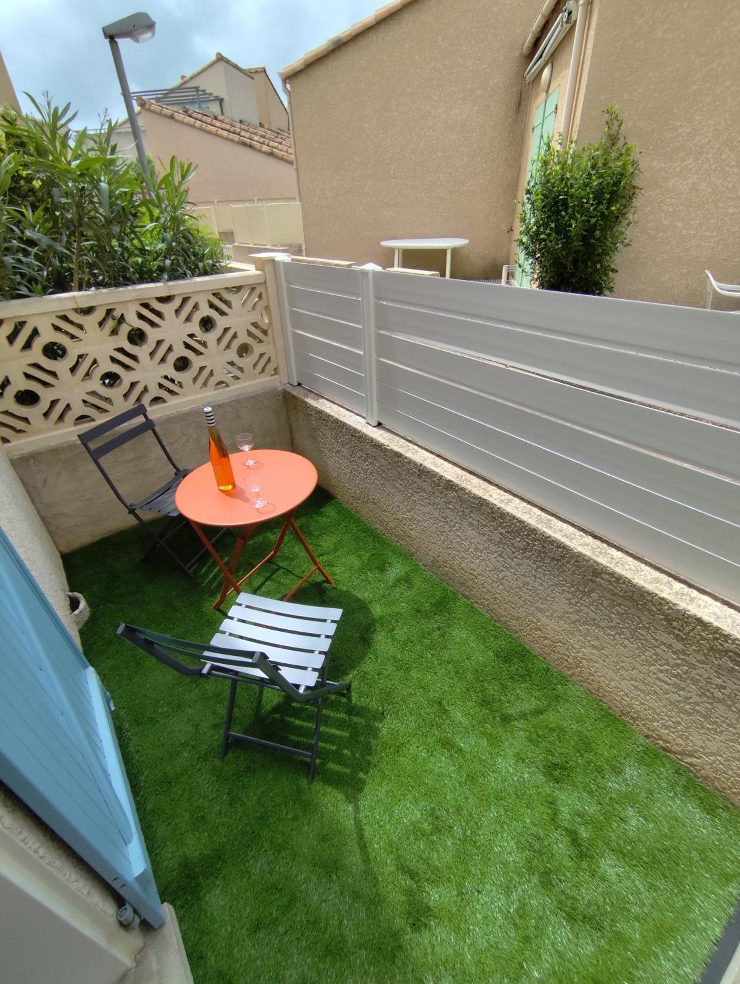 Pavillon 2 Chambres 1 Mezzanine 6Personnes Saint-Pierre-la-Mer  Екстериор снимка